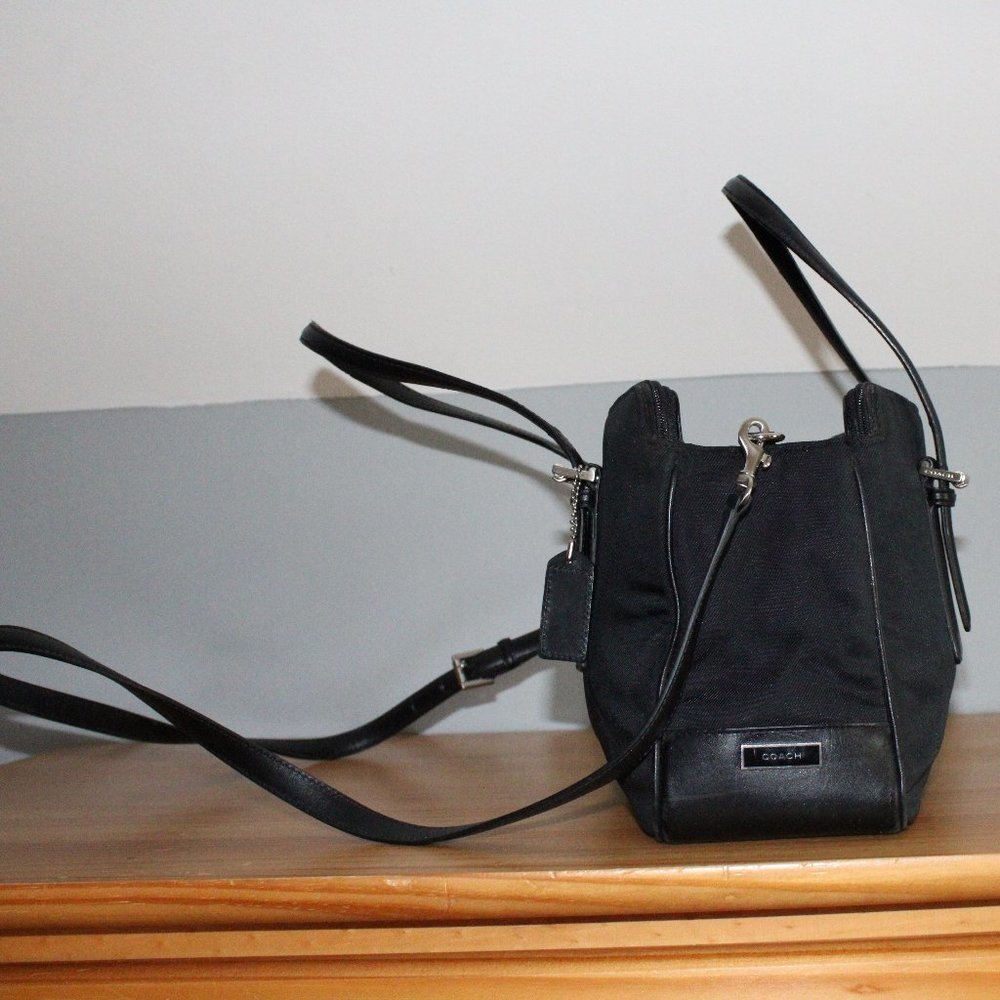 Coach Solid Color Handbag - Picture 4 of 14